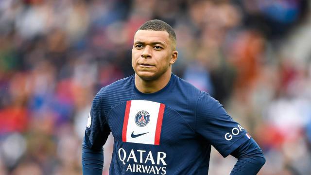 1686665514676090669.jpg kylian-mbappe-looks-frustrated-during-psg-match.jpg