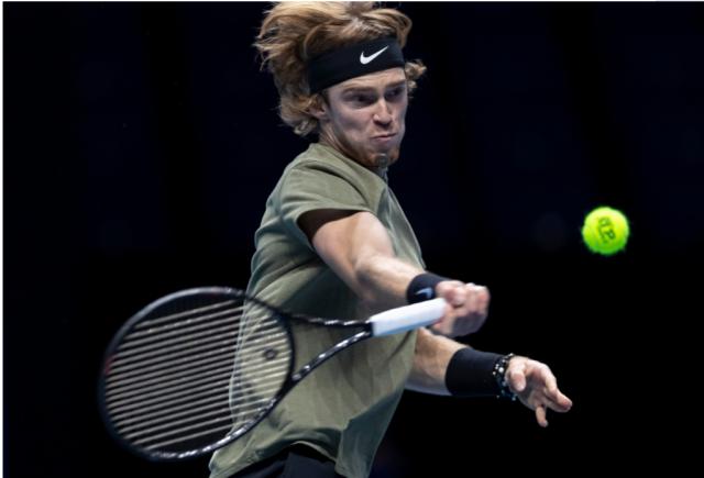 开云体育官网-卢布列夫欲捍卫“500赛之王” 双赛季胜场数居首位